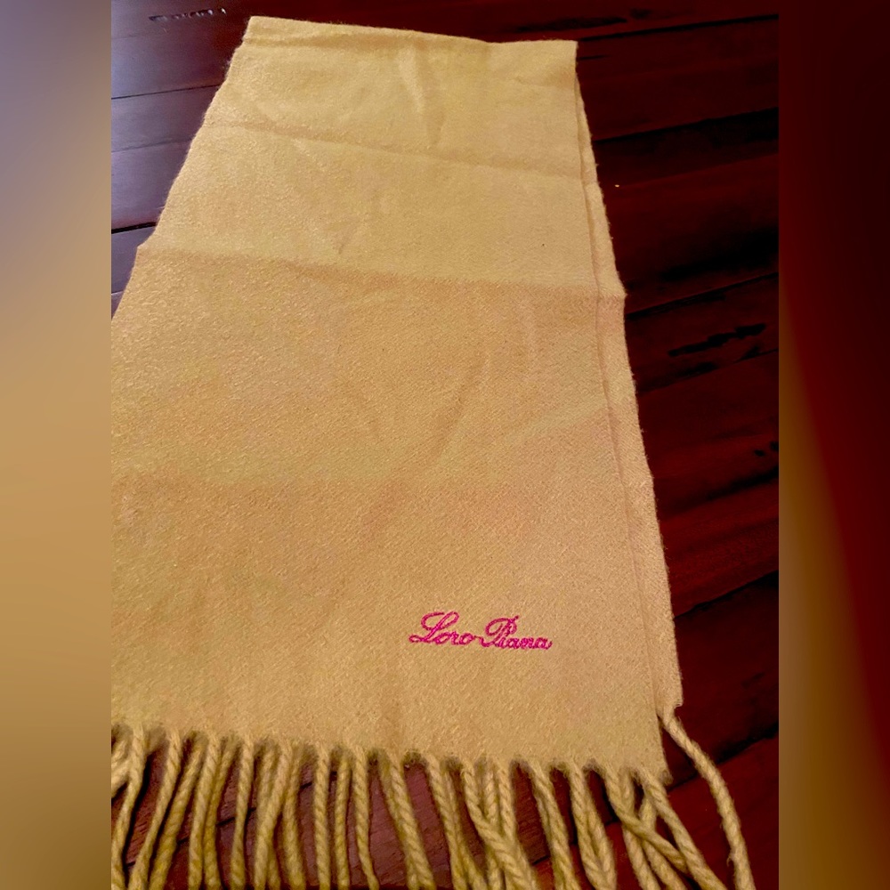LUXURY Loro Piana CASHMERE scarf